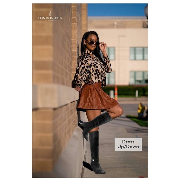 Black Knee-High Women's Boots - Picture 4 of 10